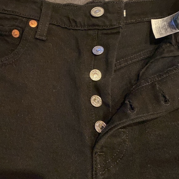 Levi's® Premium RIBCAGE WOMENS SHORTS. Sz 26 - Picture 8 of 8